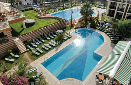 Piril Hotel 4